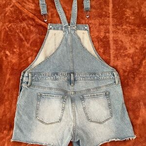 Maternity Denim - Shorts jumpsuit  Size 6